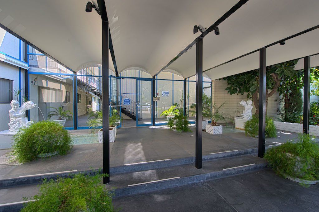 the continental arcadia exterior