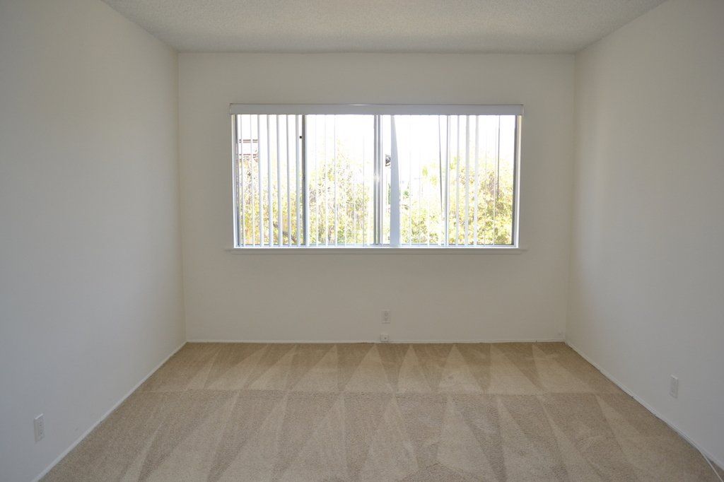 Royal Garden Interior