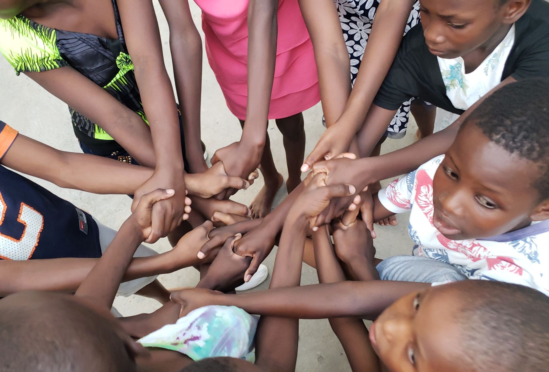 Lori teaching the children's ministry in Costa Rica