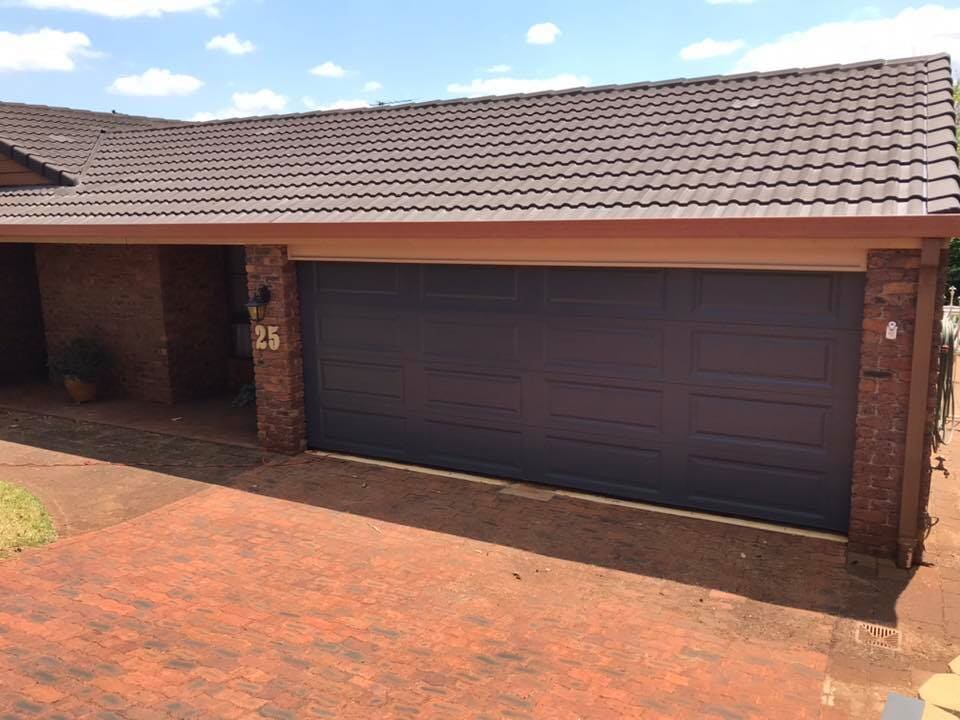 Garage Door - Exterior in Toowoomba, QLD