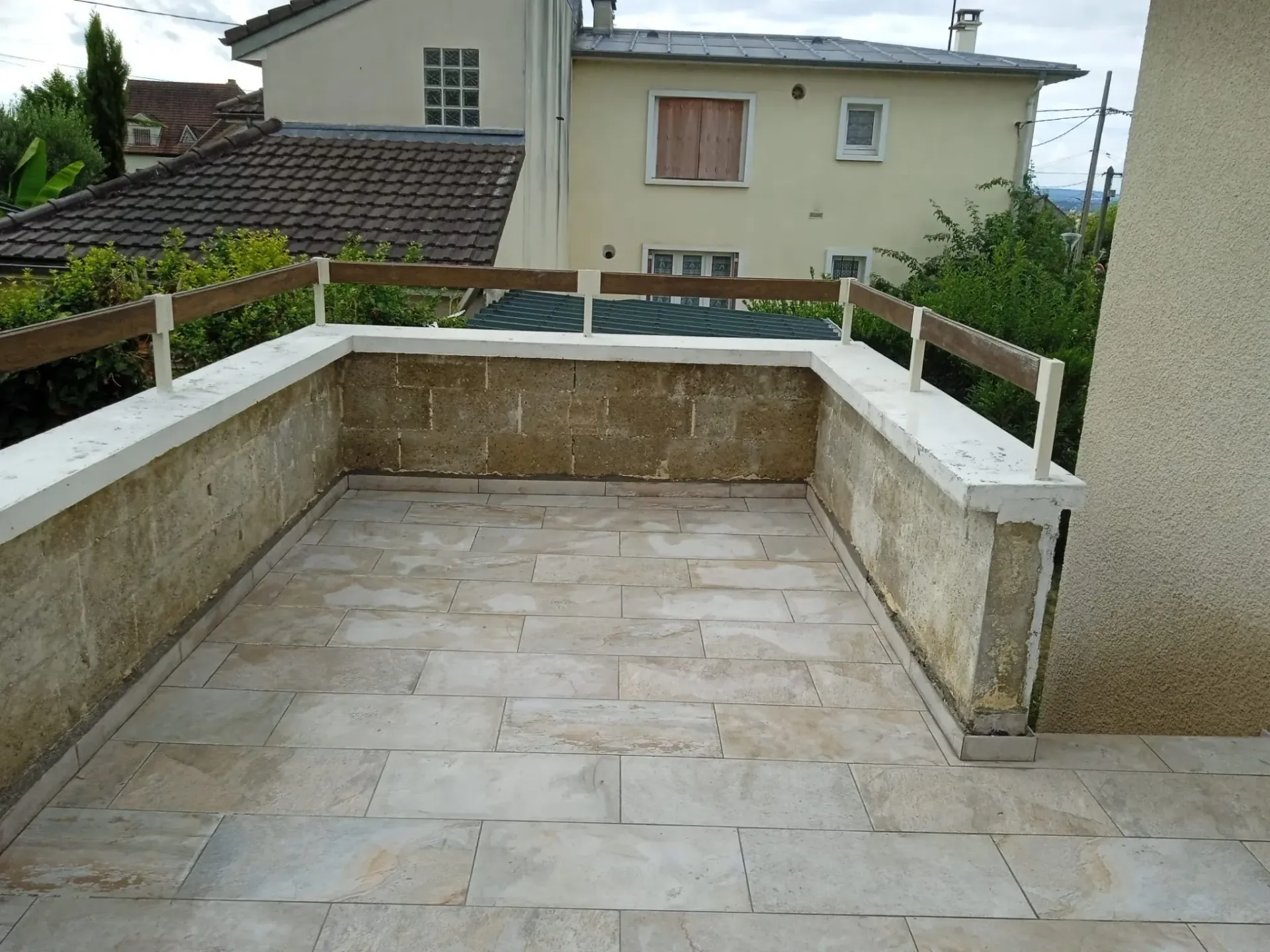 Paris-75020_terrasse_chape-pente_pendant_02