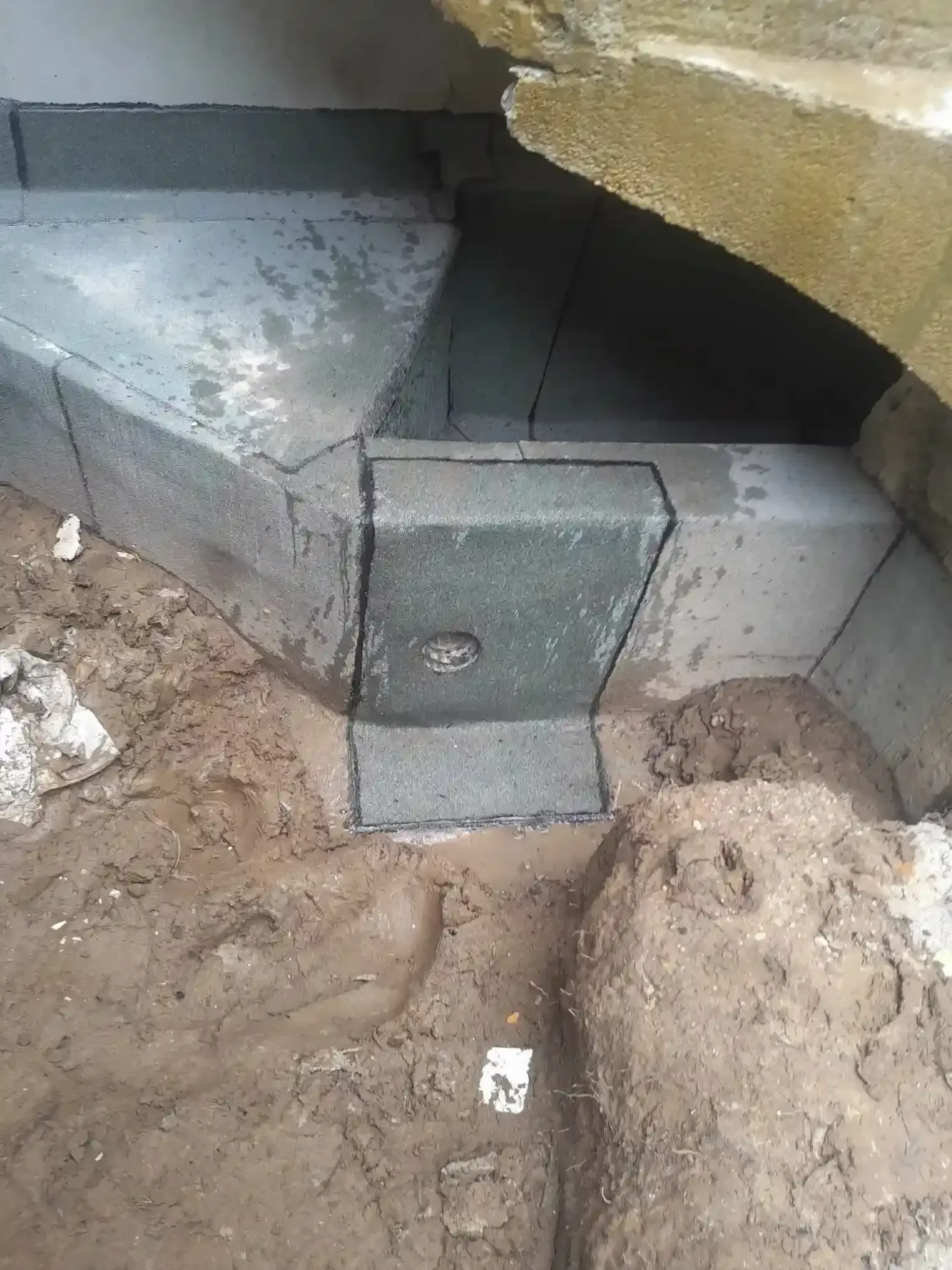 bande porte-solin alu sur têtes de relevés – Paris 17e