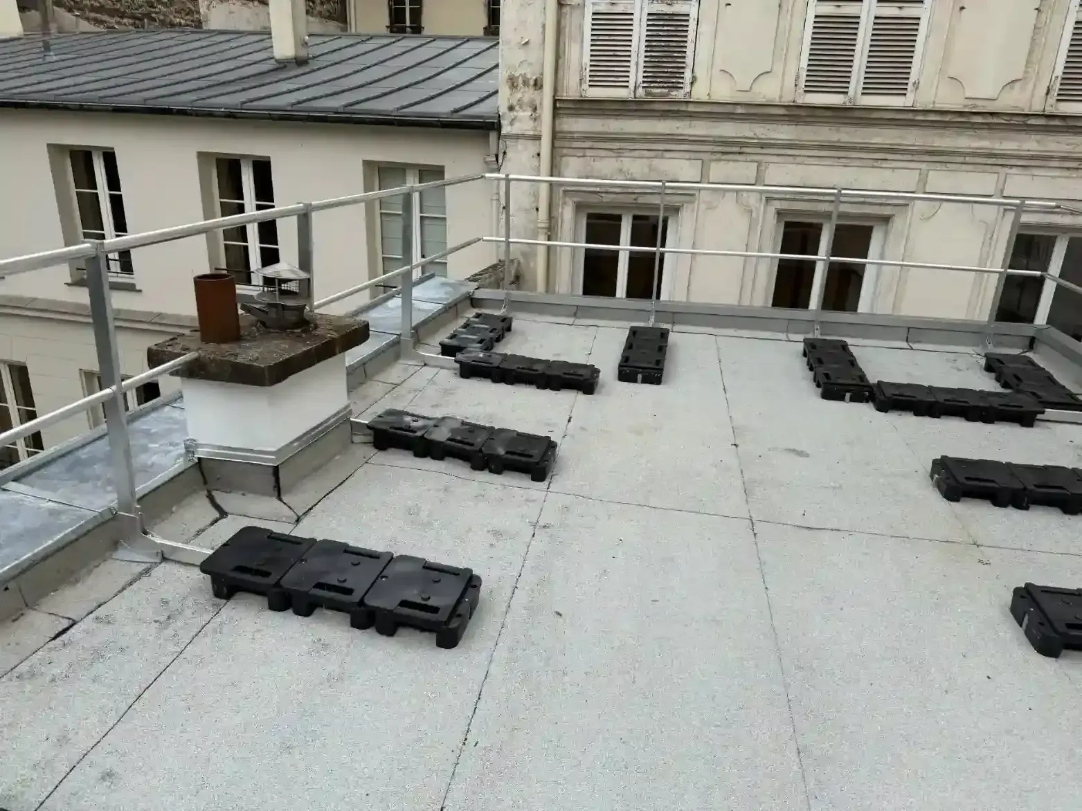 élévation d’acrotères et relevés EIF – Paris 8e