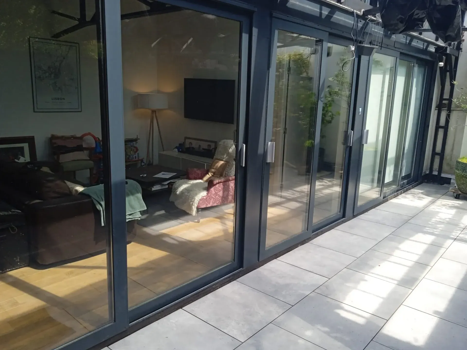 terrasse accessible Paris – dalles sur plots après étanchéité