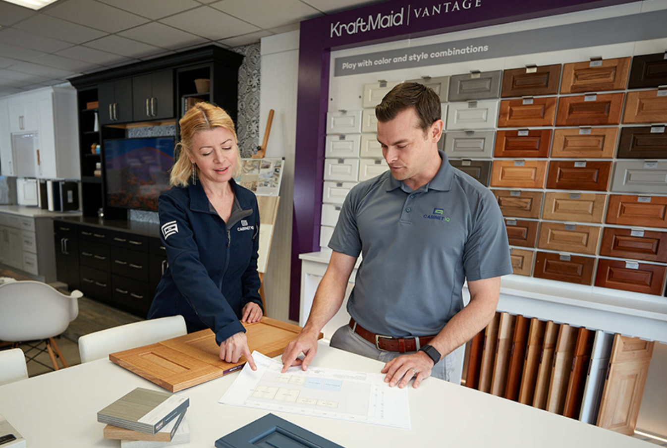 Cabinet IQ showing cabinet samples to a customer