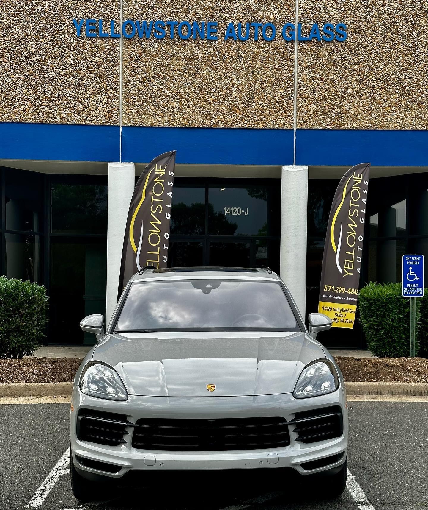 Porsche Windshield Replacement in Chantilly, VA
