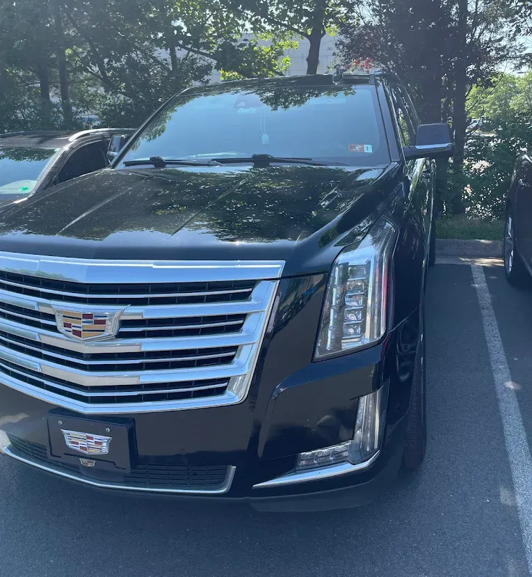 Auto glass repair company in Chantilly, VA Auto glass repair company in Chantilly, VA