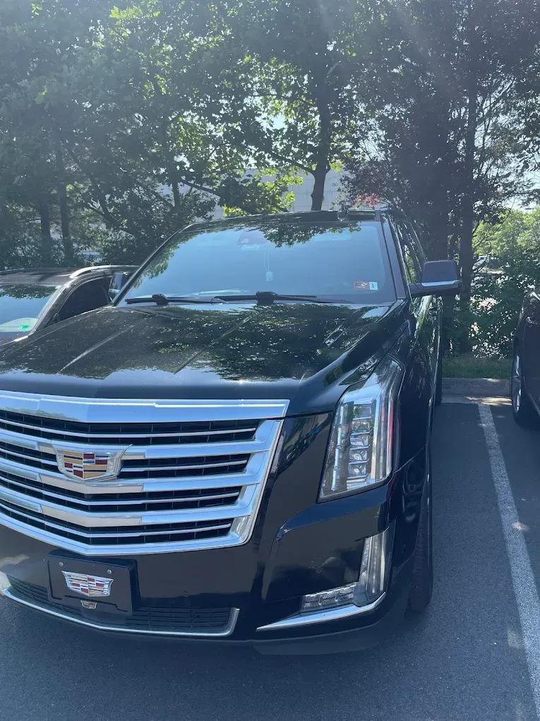 Windshield replacement in Chantilly, VA Windshield replacement in Chantilly, VA
