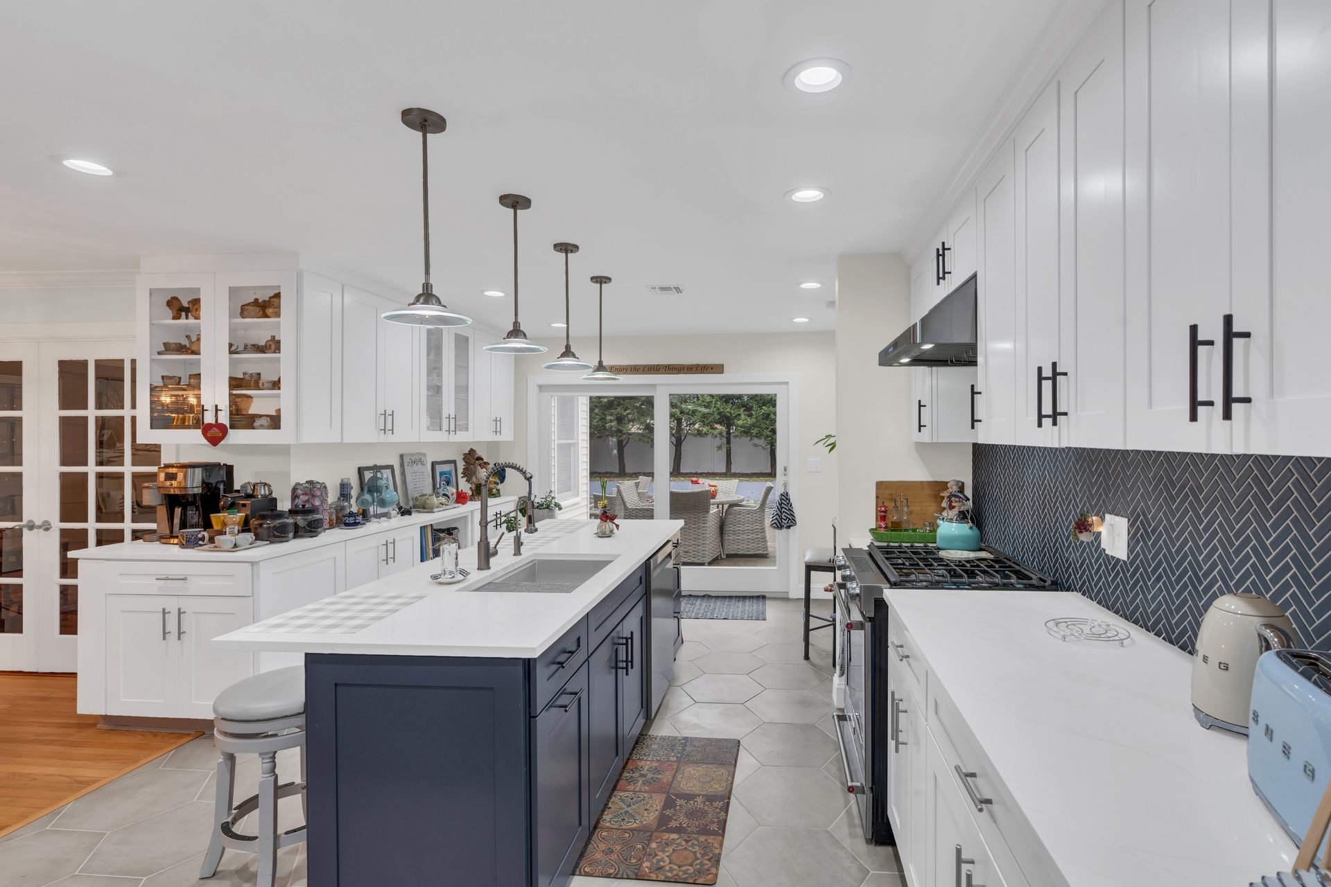 111 Poricy Dining — Rumson, NJ  — Gary Allen Industries 