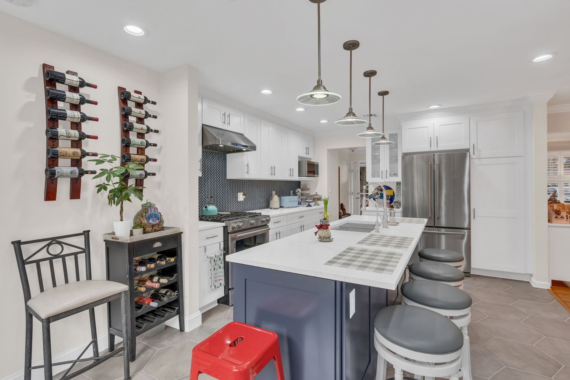 111 Poricy Dining — Rumson, NJ  — Gary Allen Industries 