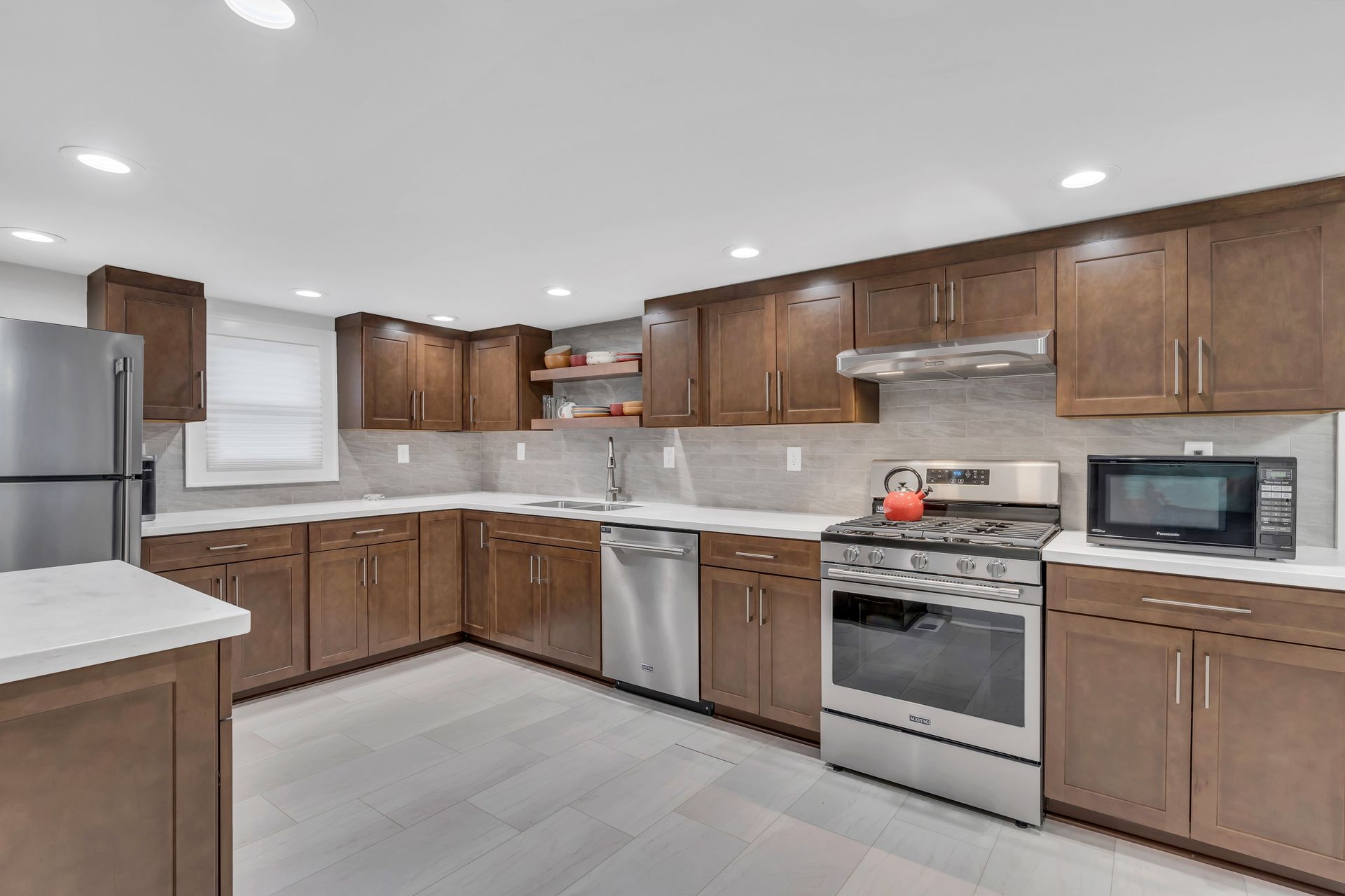 98 Newman Kitchen — Rumson, NJ  — Gary Allen Industries 