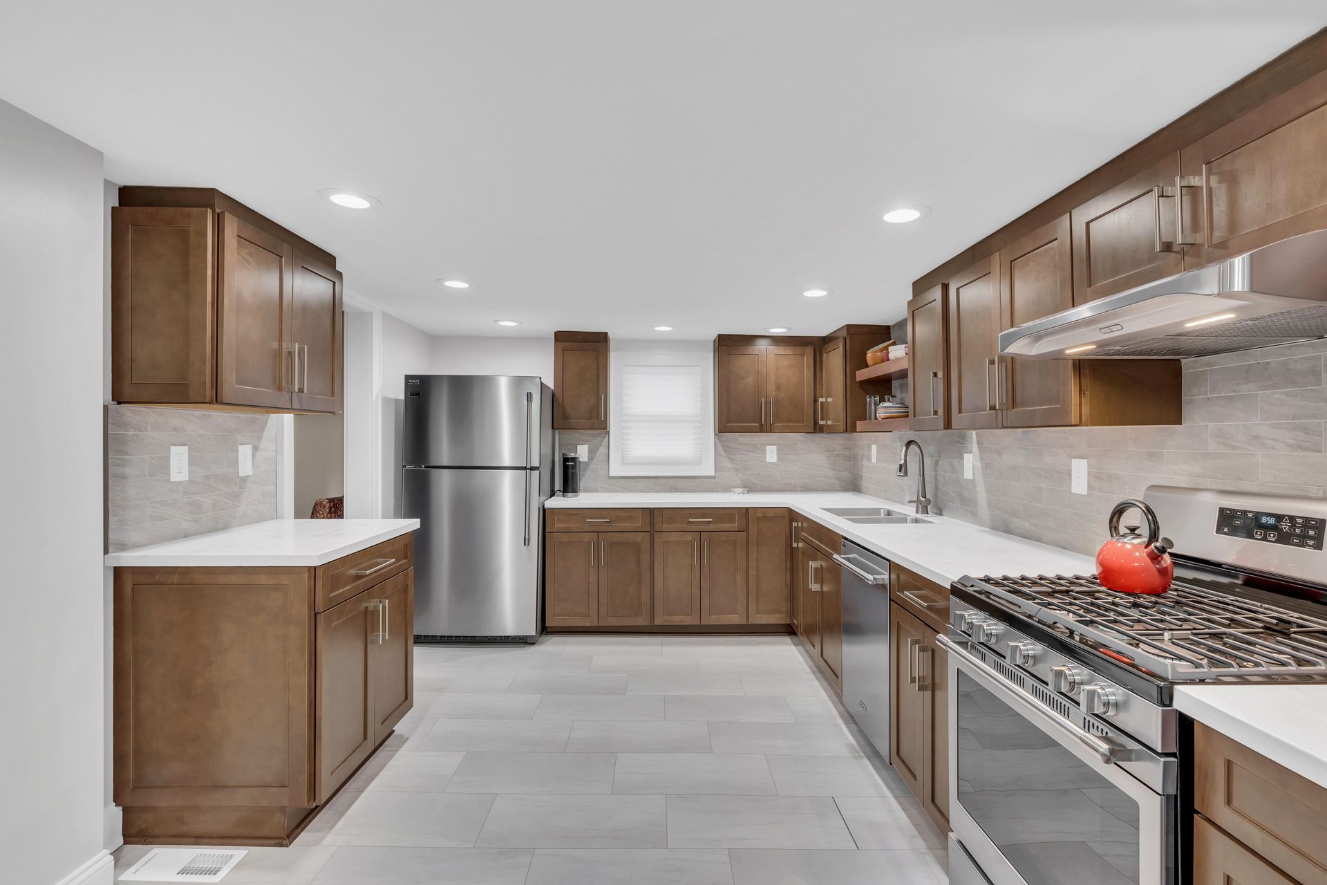 98 Newman Kitchen — Rumson, NJ  — Gary Allen Industries 