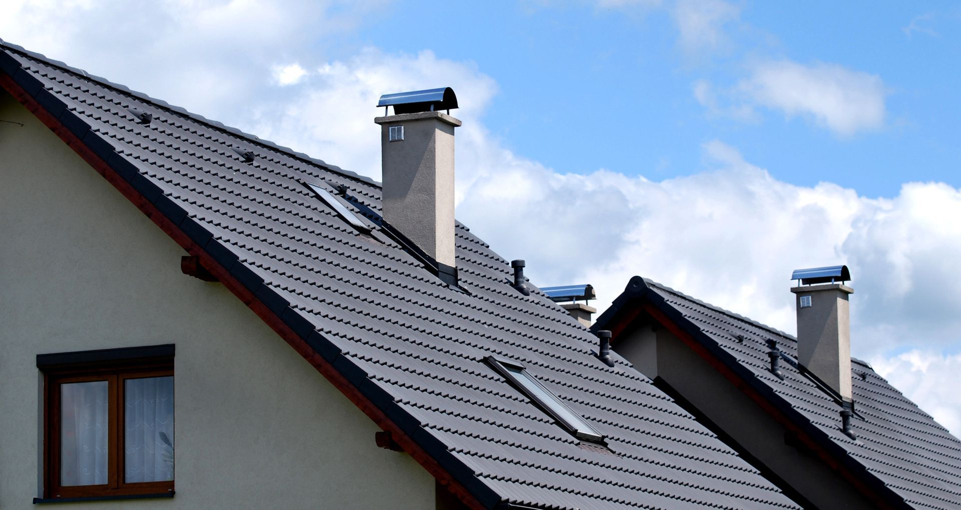 A Step-by-Step Guide on Filing Your Roof Damage Insurance Claims