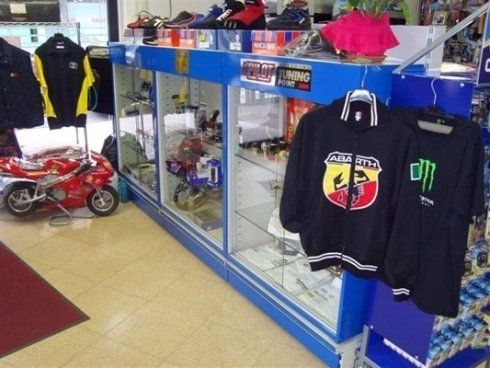 Abbigliamento kart Viterbo, abbigliamento gare di auto viterbo,