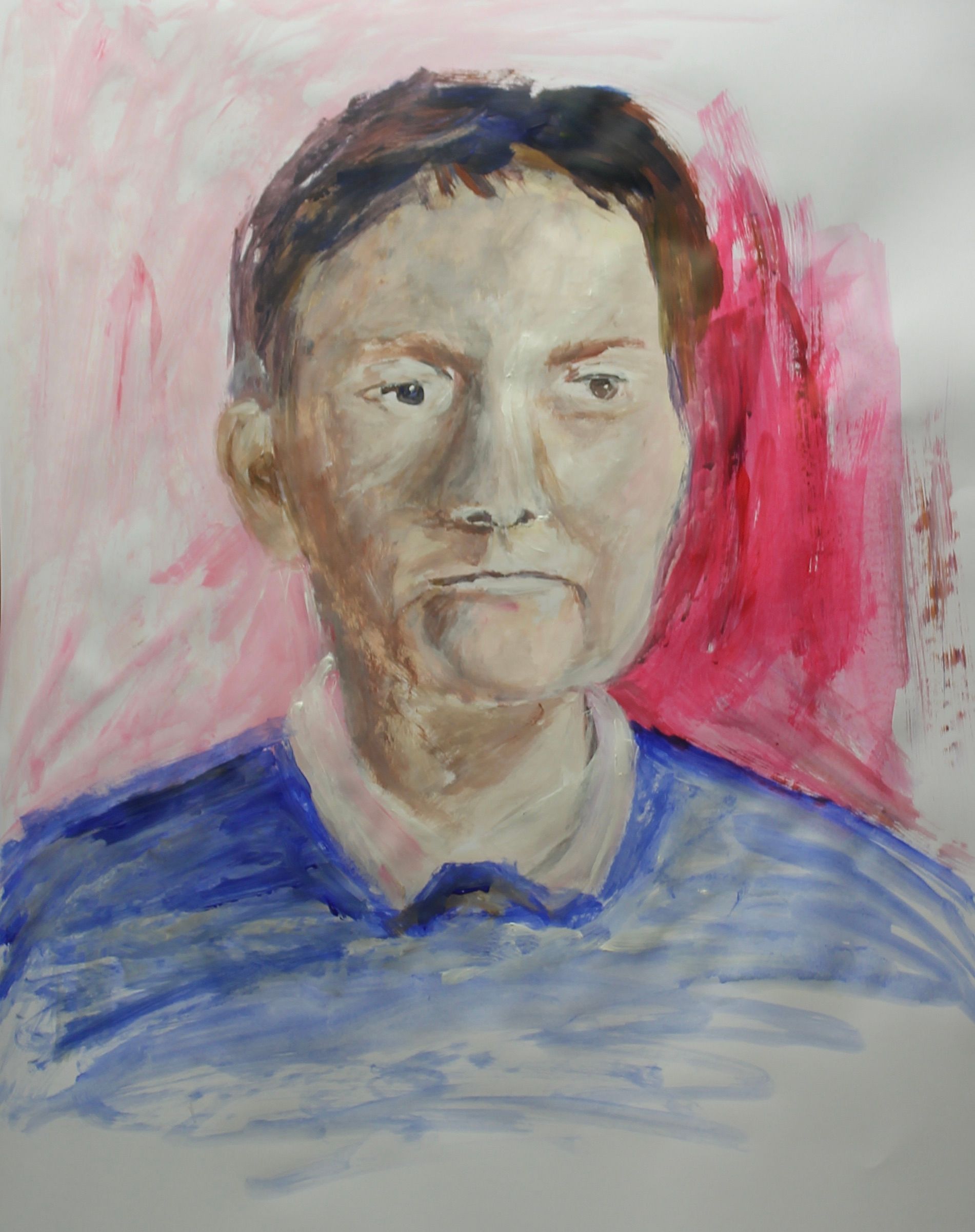 Een schilderij van een man in een blauw shirt met een rode achtergrond