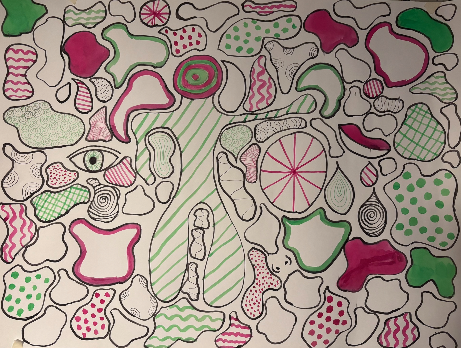 Een kleurrijke tekening met een groene cirkel in het midden