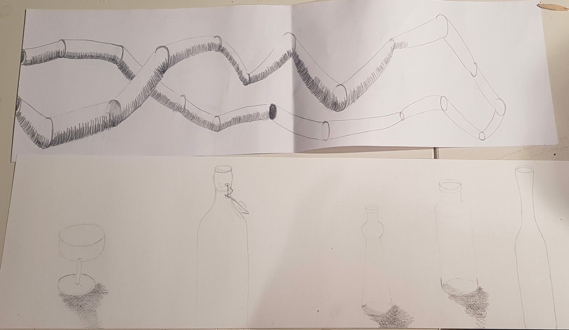 Een wit stuk papier met zwarte lijnen erop