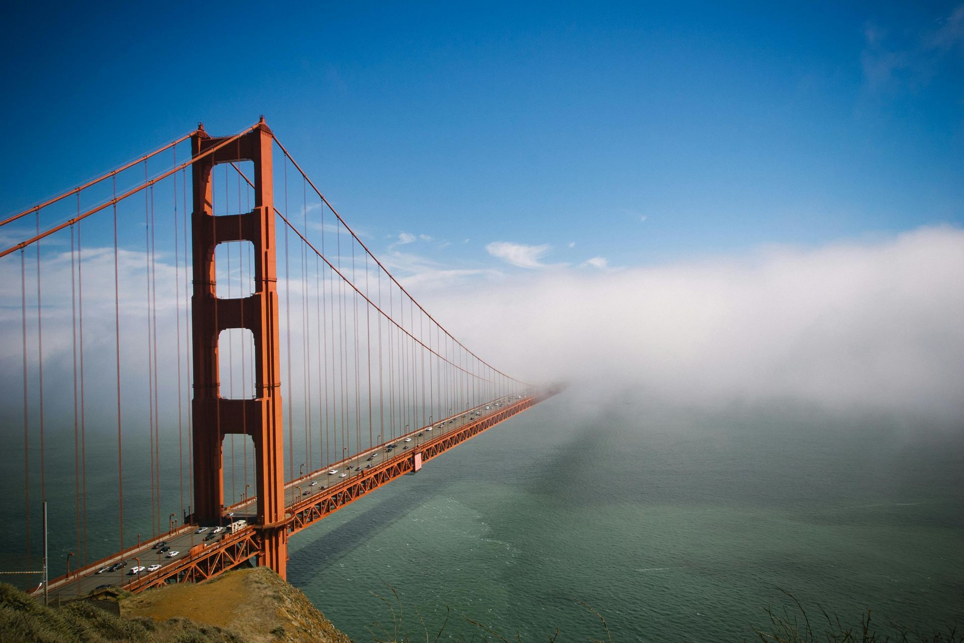 Golden Gate Bridge spanning the San Francisco Bay in California.