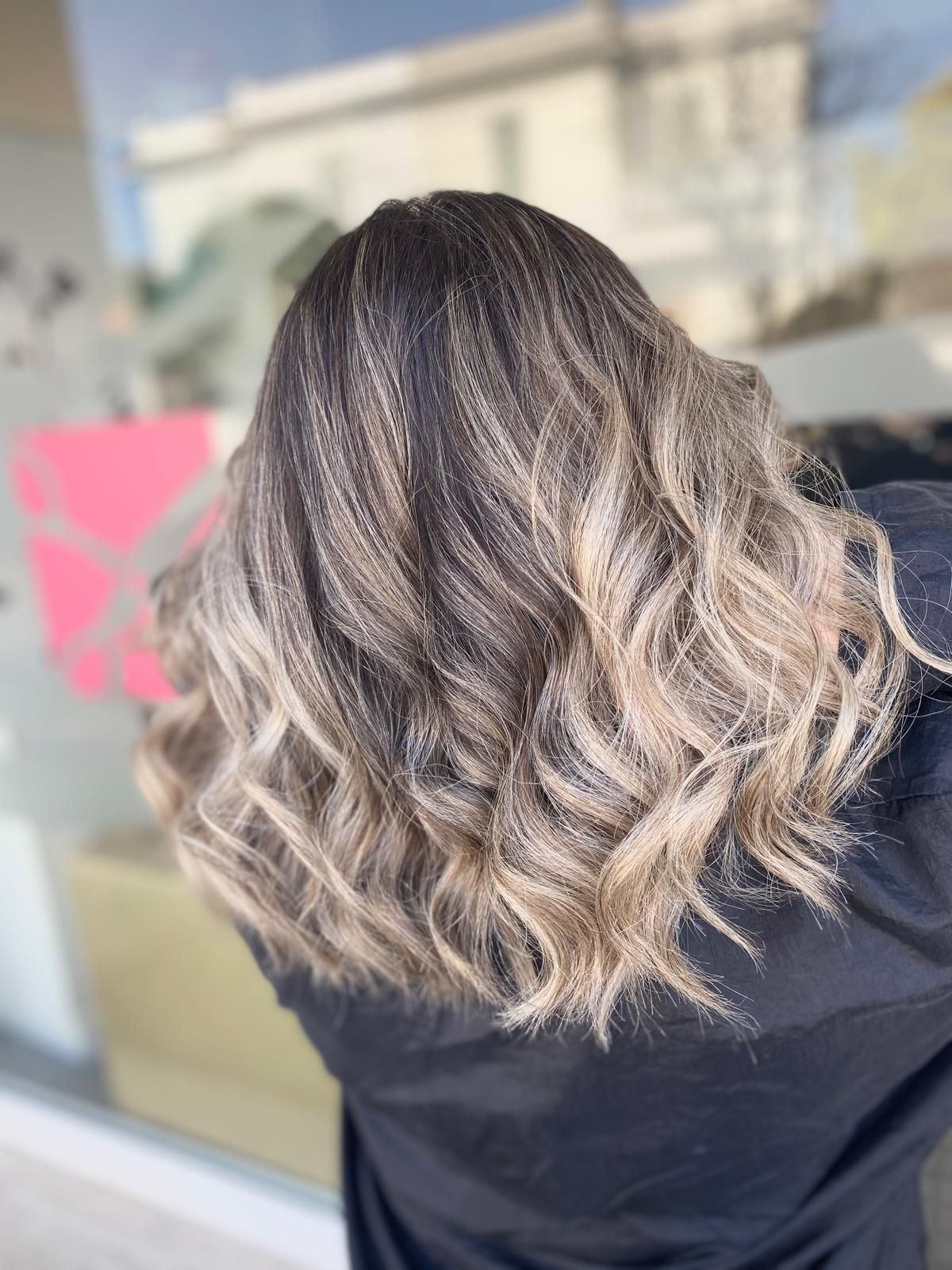 colorazione sfumata biondo