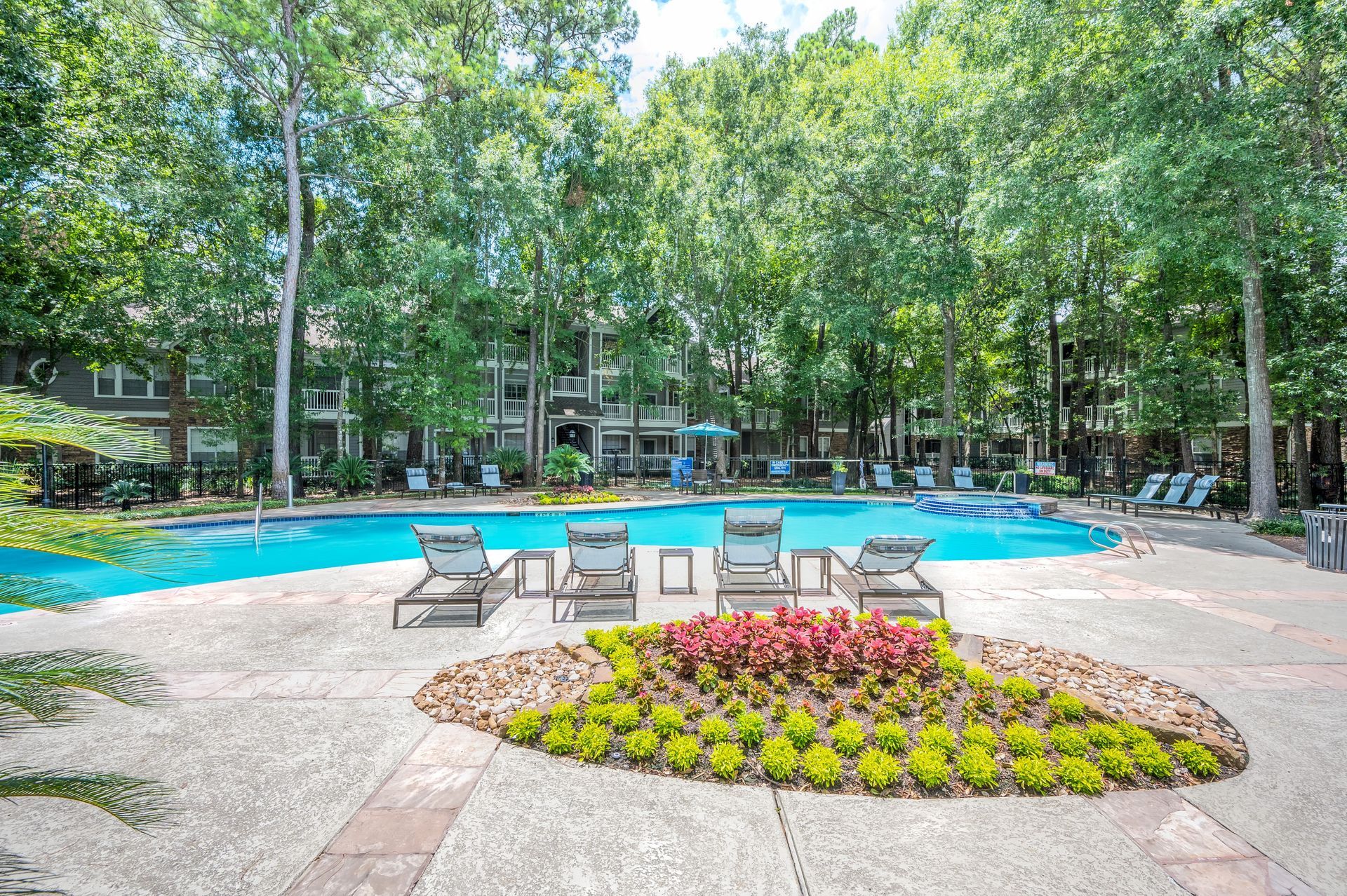 Swimming pool at Reserve at Kingwood in Kingwood, TX.