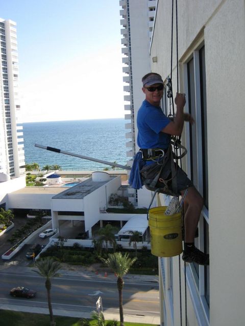Professional Window Cleaner — Boca Raton, FL — J & B Window Cleaning of South Florida