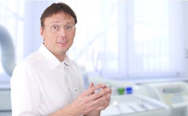 Dr. Matthias Körppen, Zahnarzt Bad Kreuznach: Implantologie