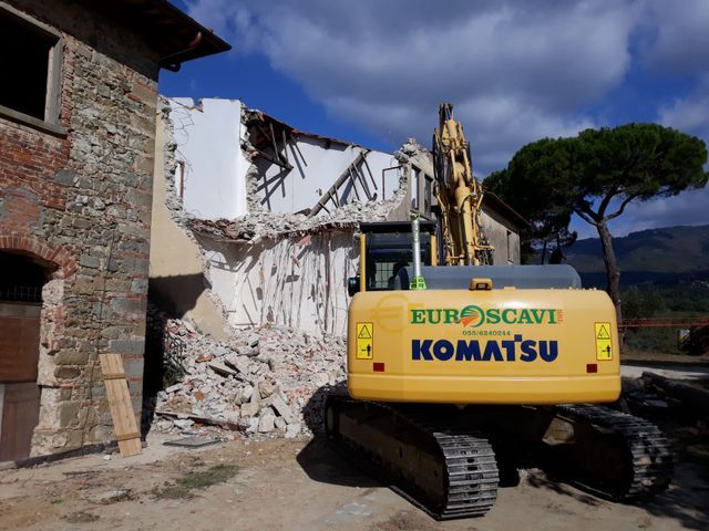 macchina per demolizioni