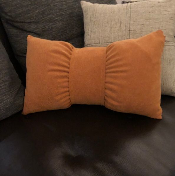 Romsey Bedding 五星級尊品蝴蝶午安護腰枕(橘色)