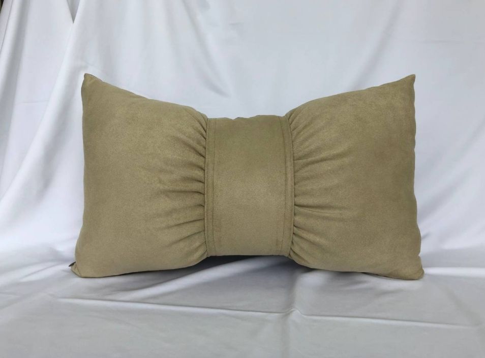 Romsey Bedding 五星級麂皮蝴蝶可水洗午安護腰枕，單色(拿鐵)