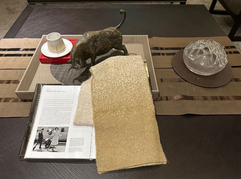 Romsey 五星級拉斐爾花間饗宴圍巾