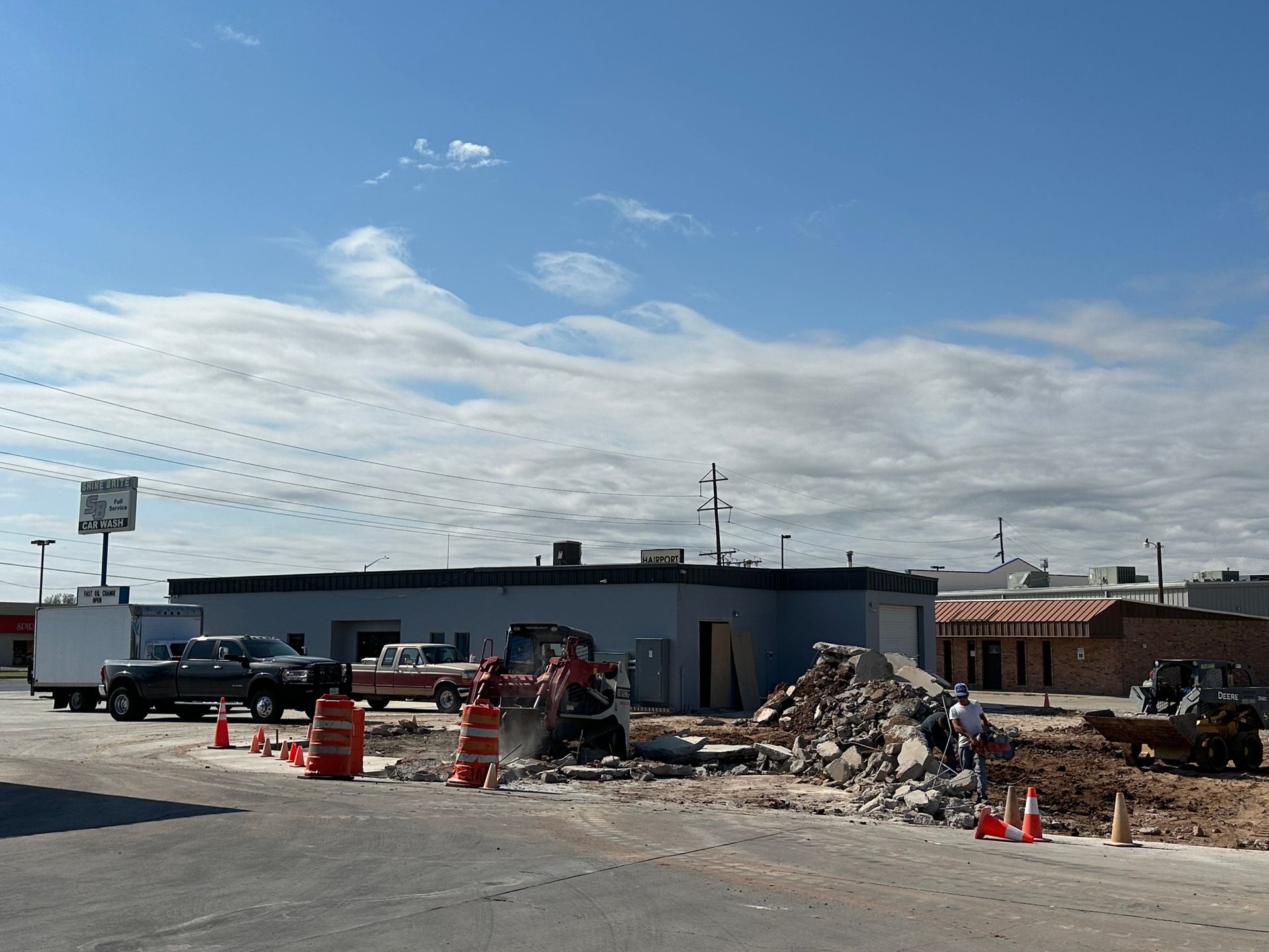 Shine Brite Lube Center & Car Wash inSan Angelo, Texas