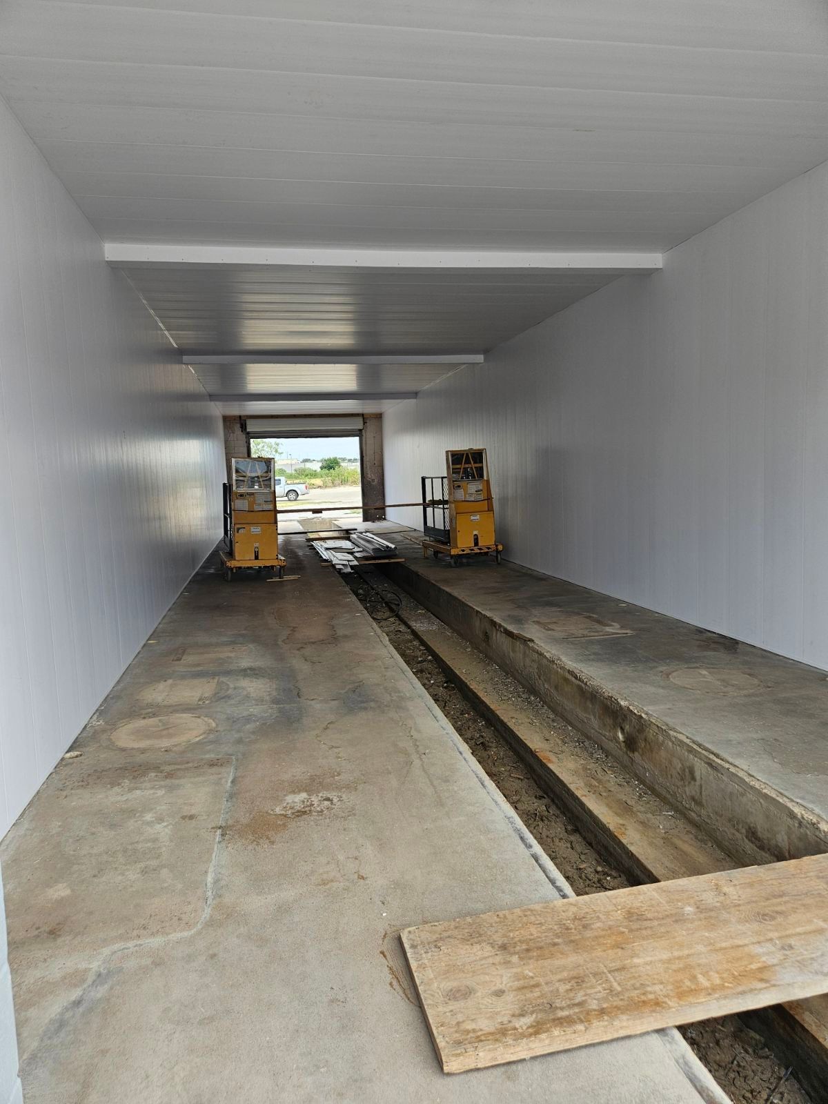 Shine Brite Lube Center & Car Wash inSan Angelo, Texas