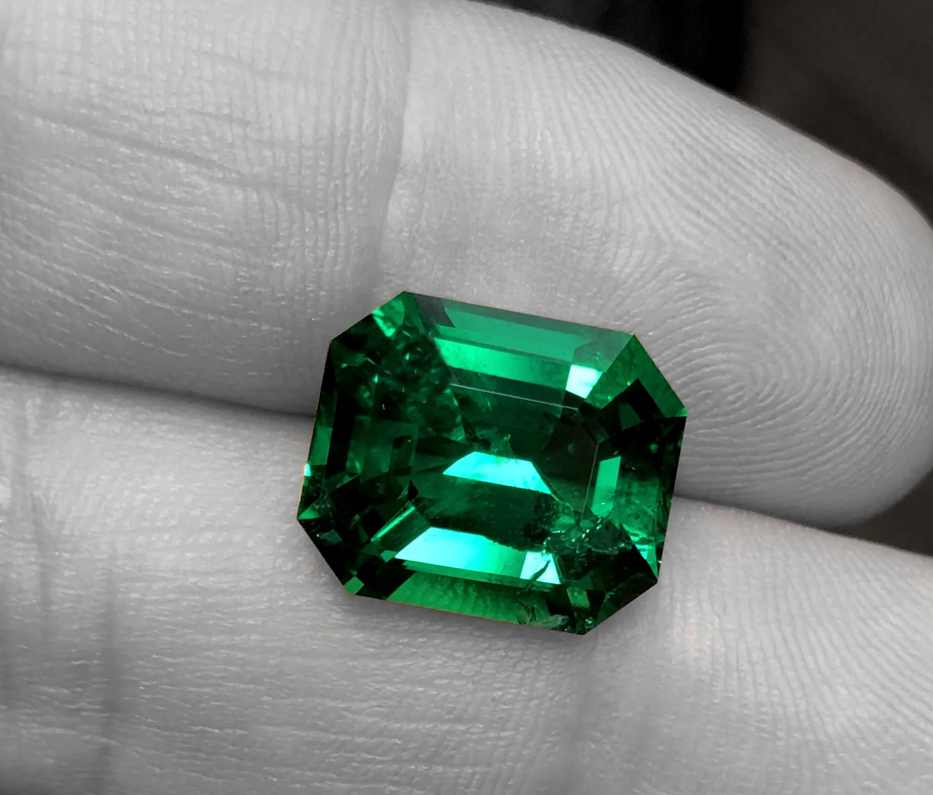 Emerald Gemstone Traders