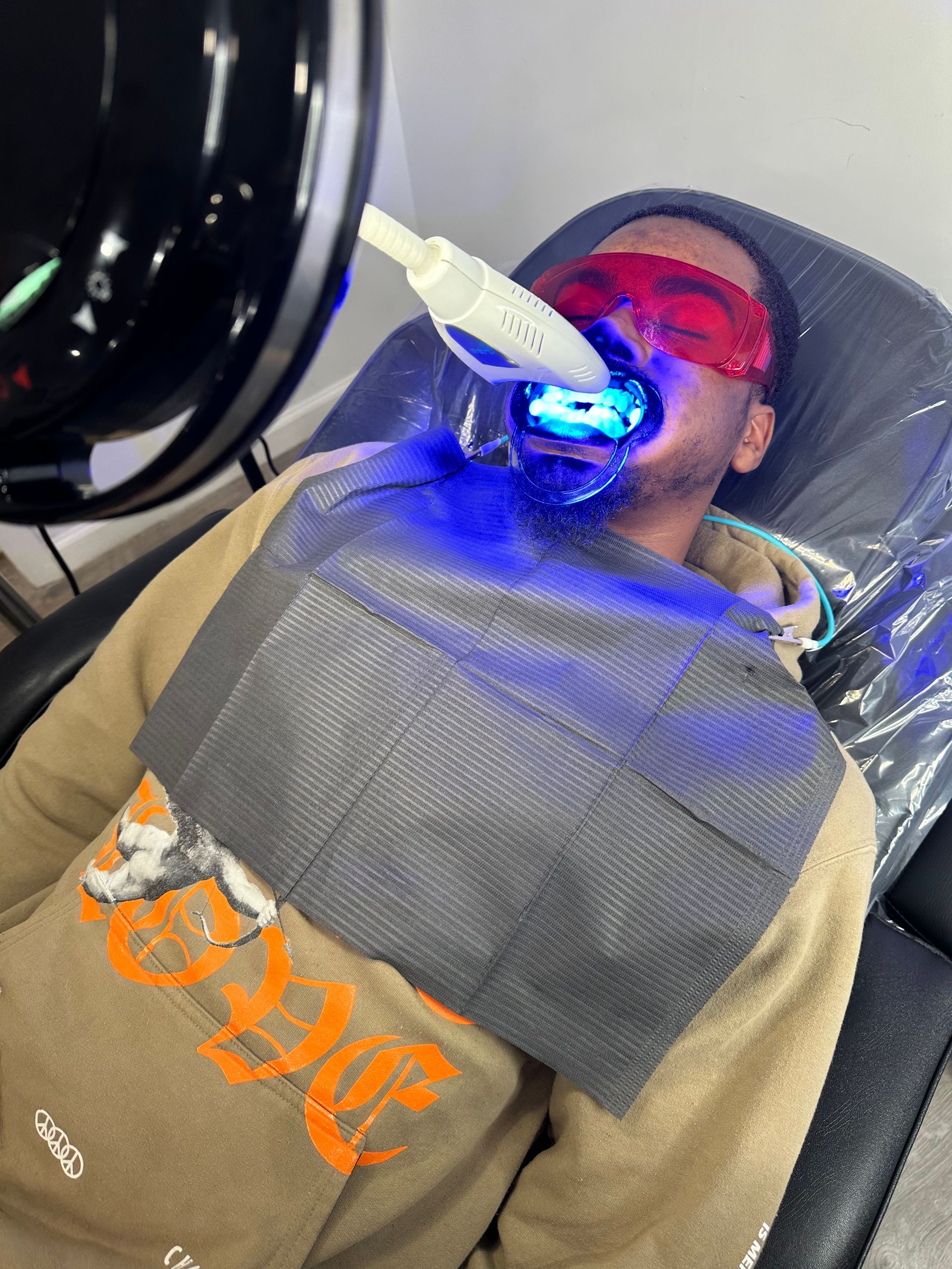 Halo Ali - CEO at the radio station