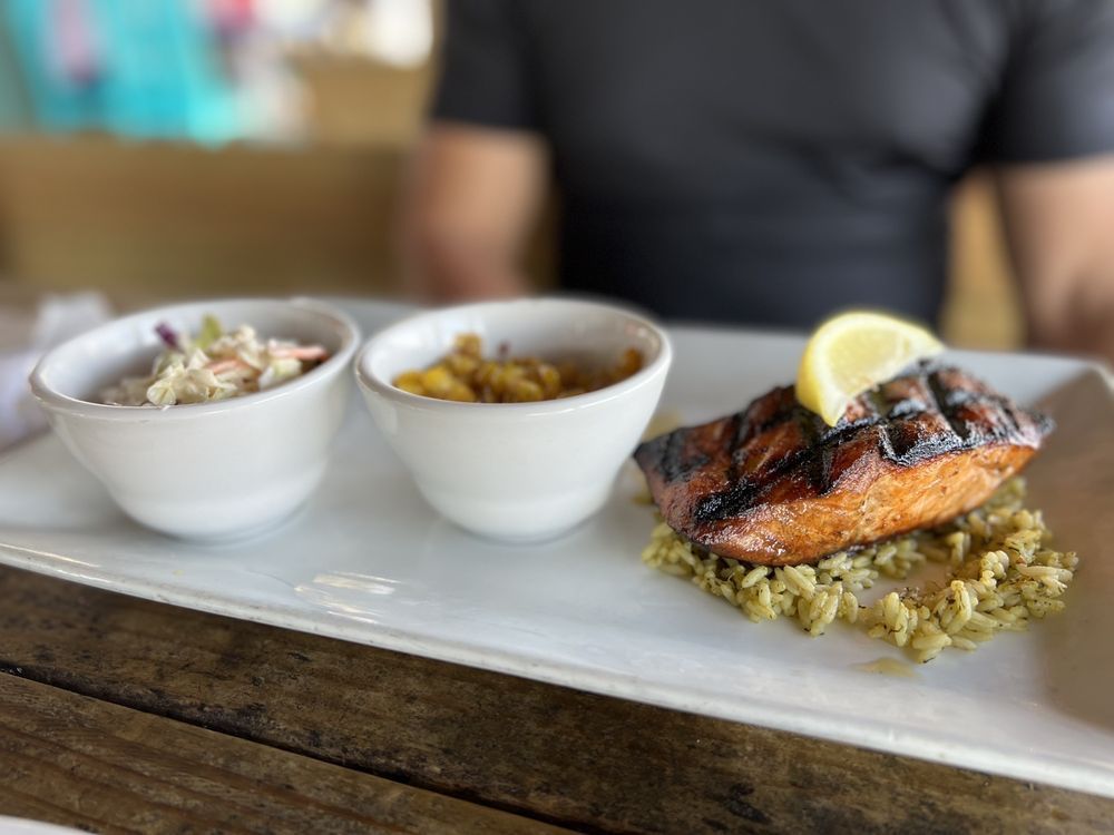 tarpon-turtle-waterfront