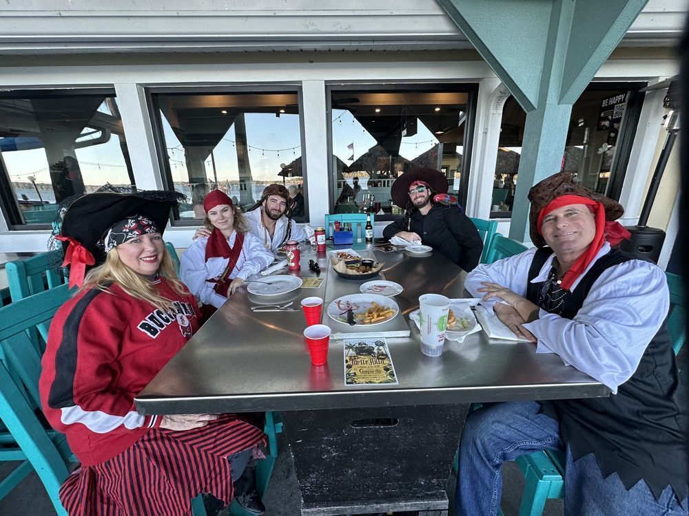 tarpon-turtle-waterfront