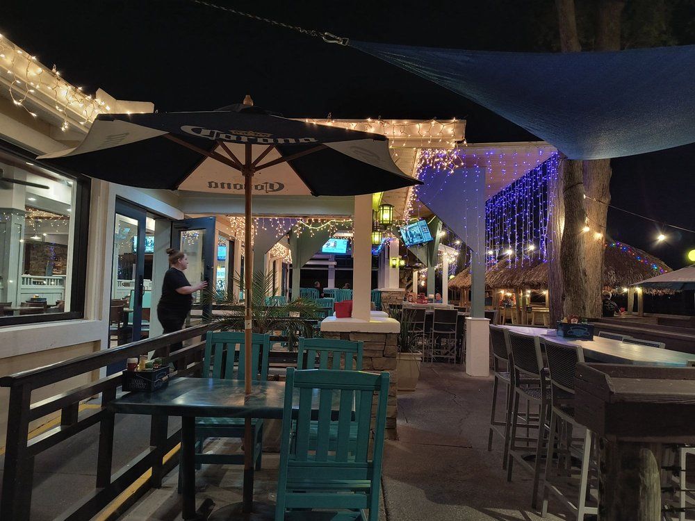 tarpon-turtle-waterfront