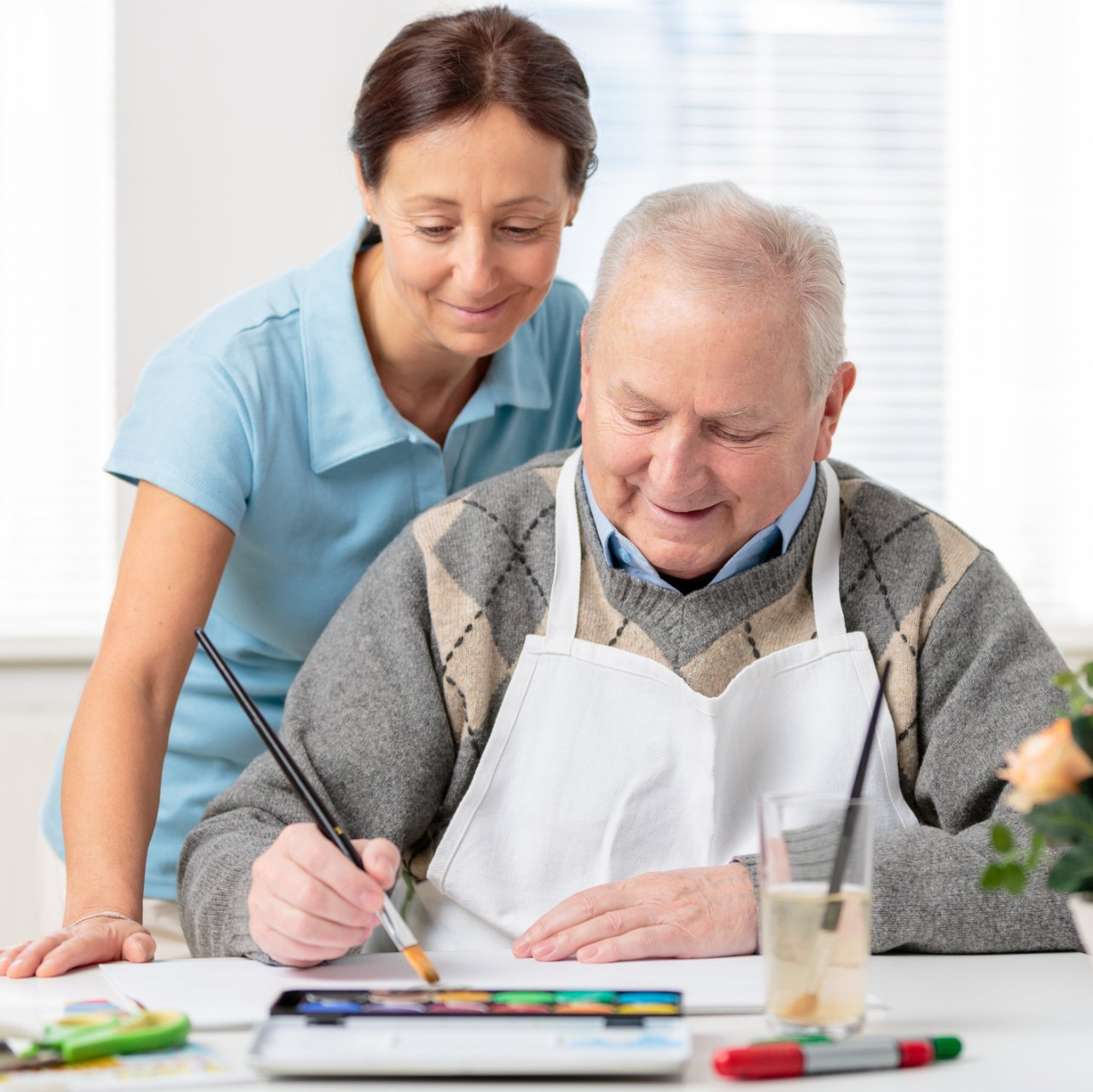 Alzheimers Care — Taking Care of Senior With Alzheimer's in Lakewood, CA