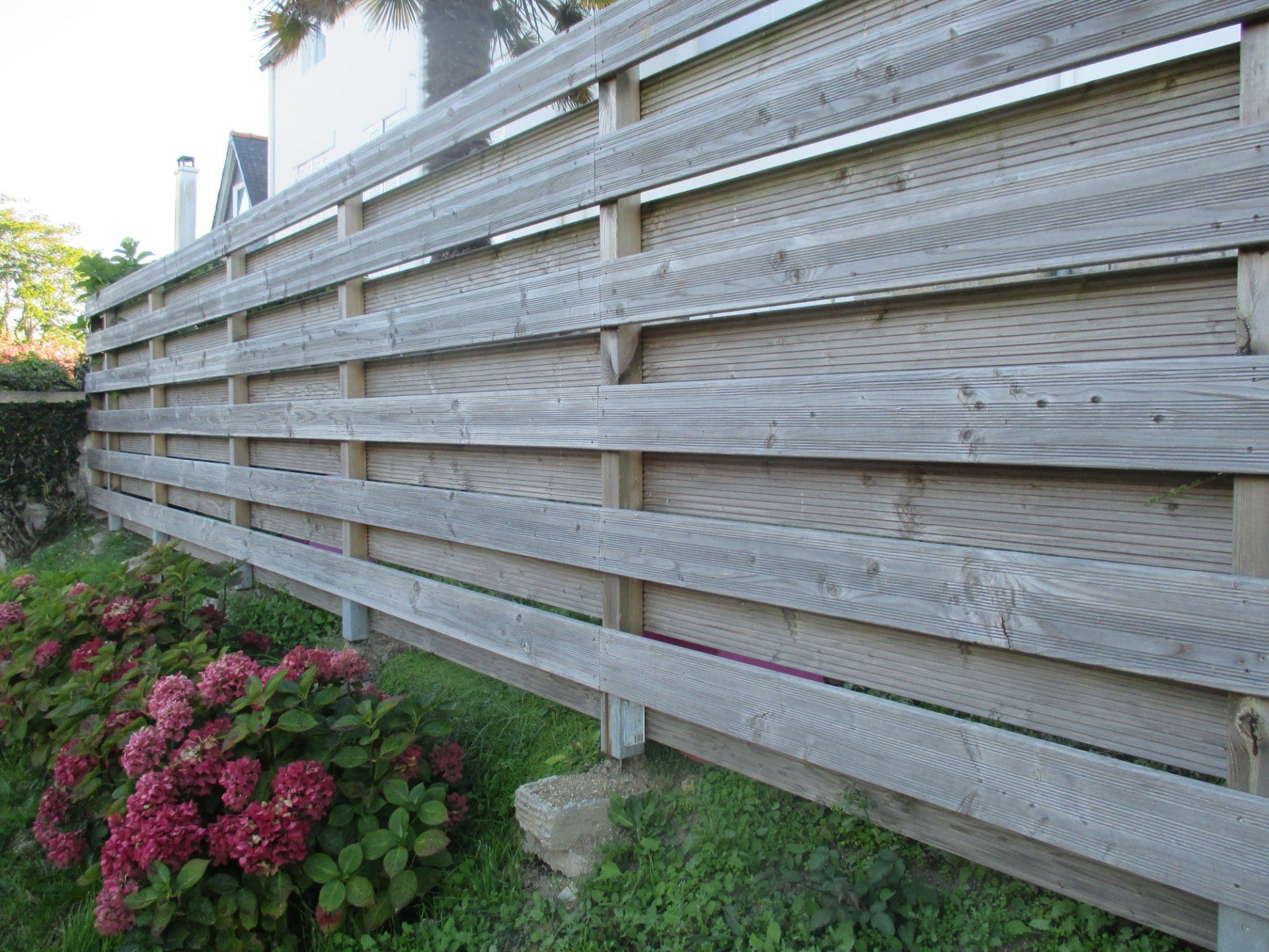 White Pallet Fence — Mobile, AL — Mobile Fence