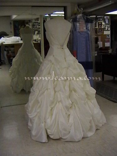 Visit the Tufted Bustle Page