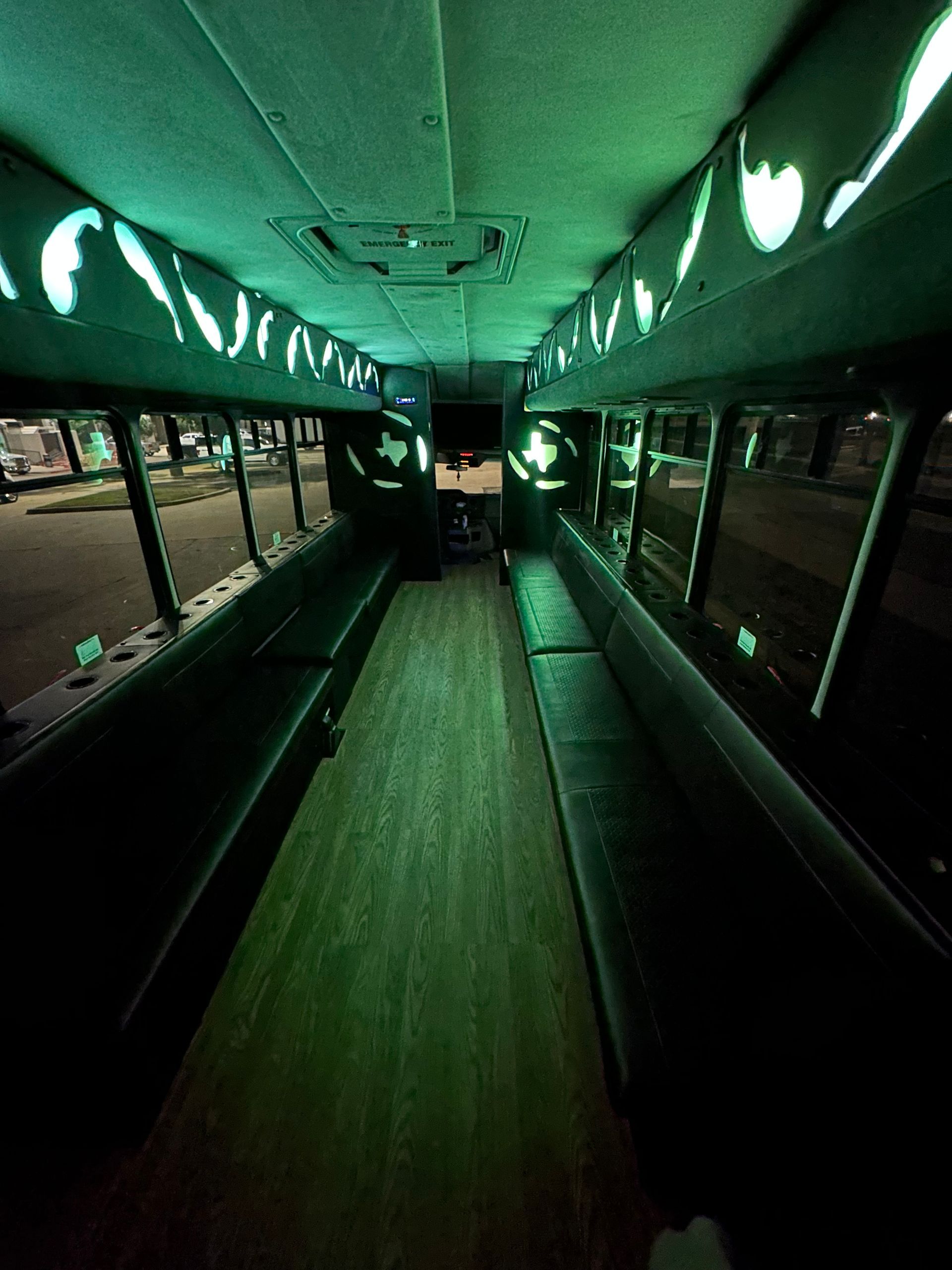 Party Bus Blue Ribbon LImo
