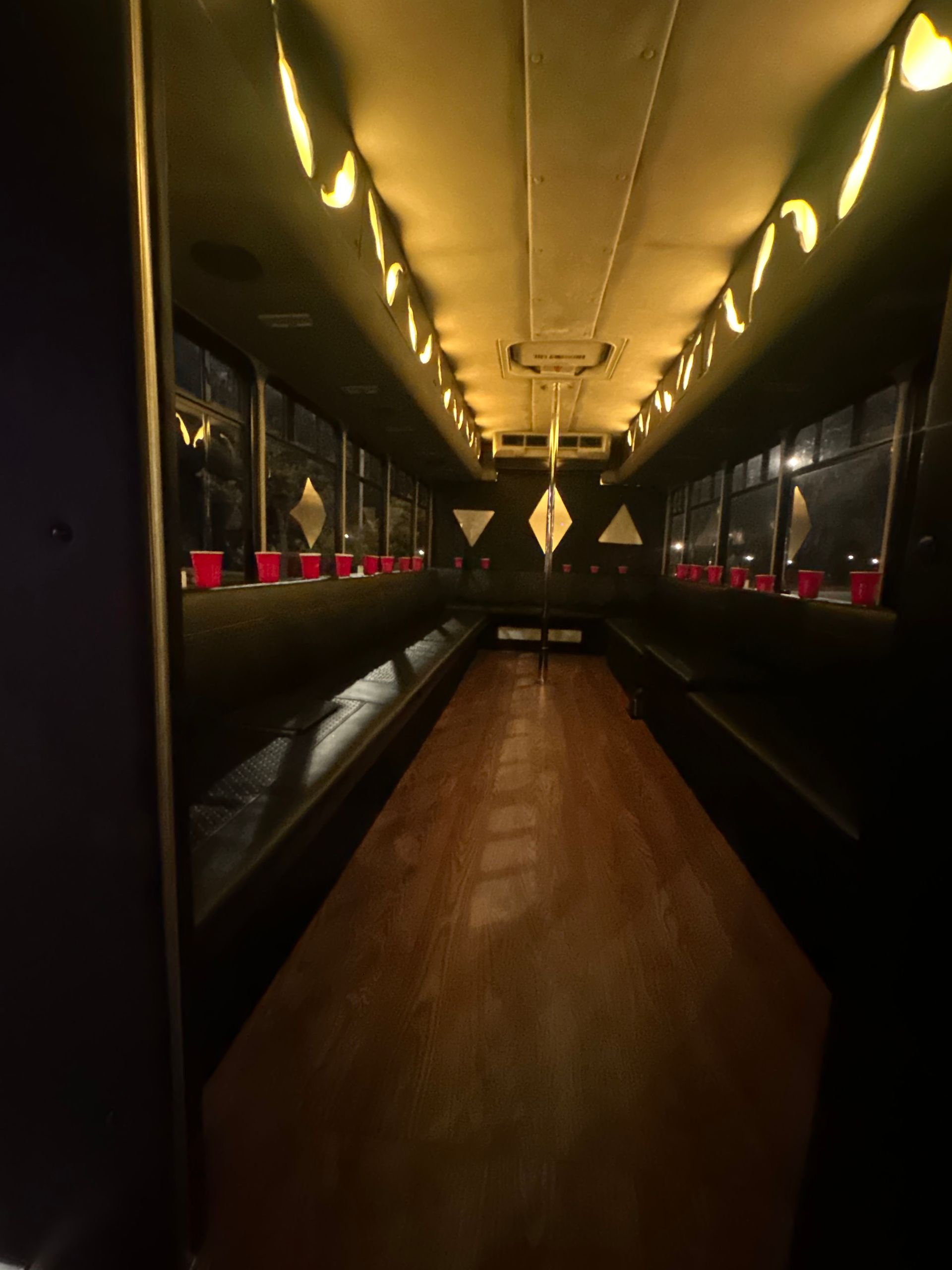 Party Bus Blue Ribbon LImo