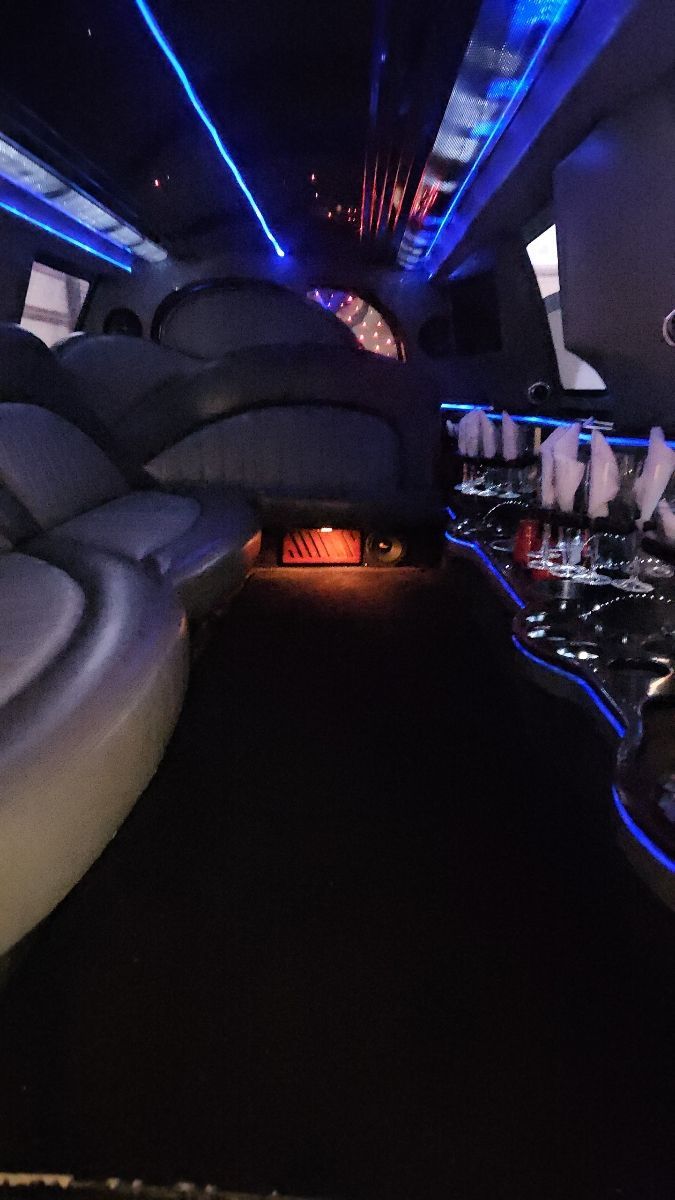 Blue Ribbon Limo Stretch Limo Mickinney, Allen, Prosper, Dallas TX