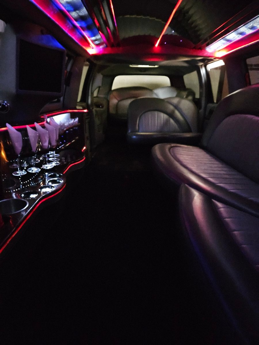 Blue Ribbon Limo Stretch Limo Mickinney, Allen, Prosper, Dallas TX