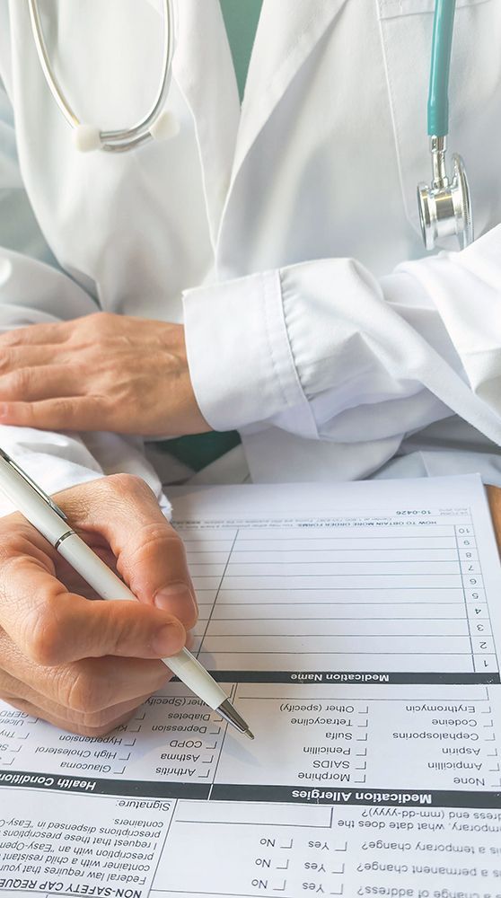 Doctor Filling form