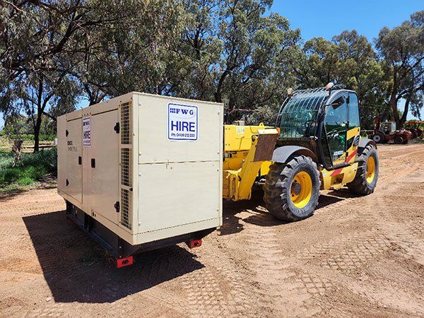 Telehandler lifting generator