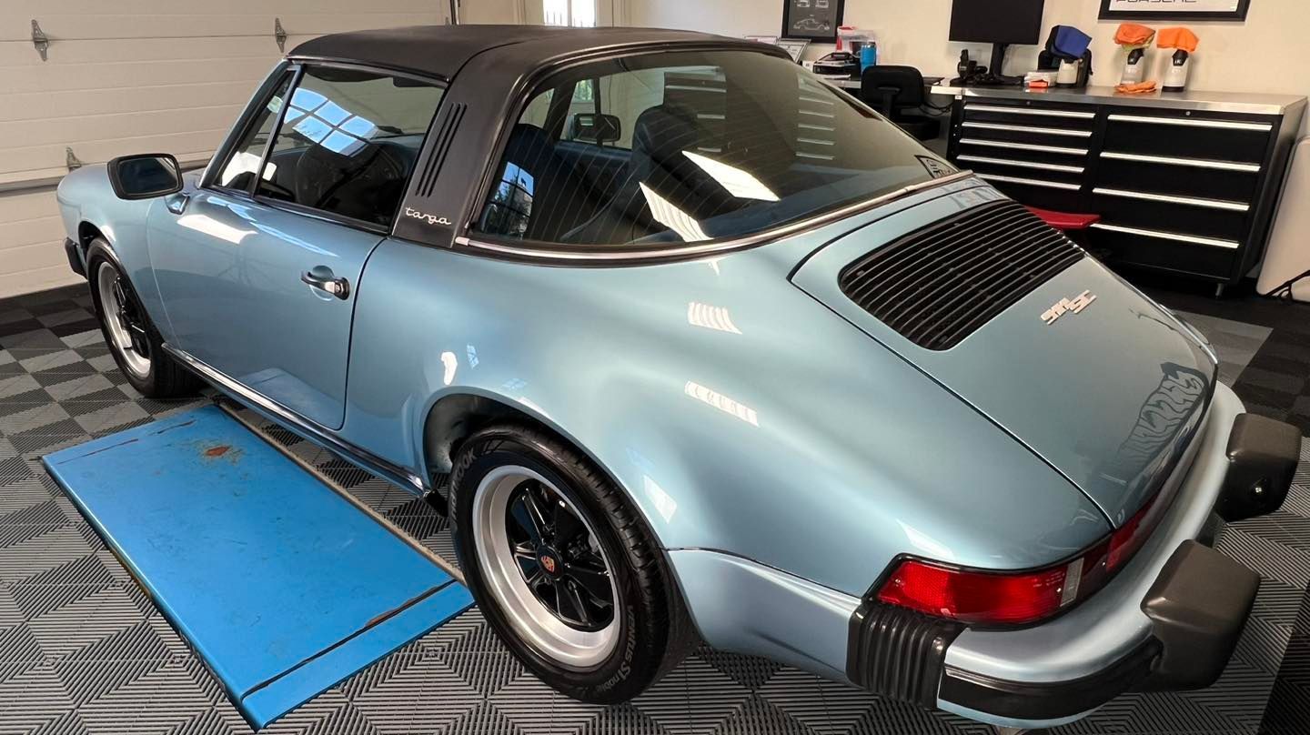 Porsche 911 SC Targa
