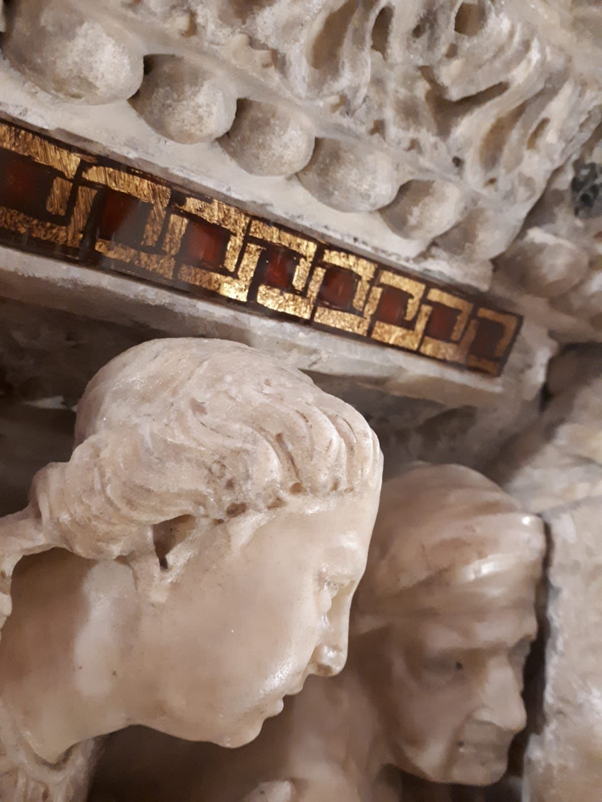 Tessere di vetro pulpito Duomo di Siena