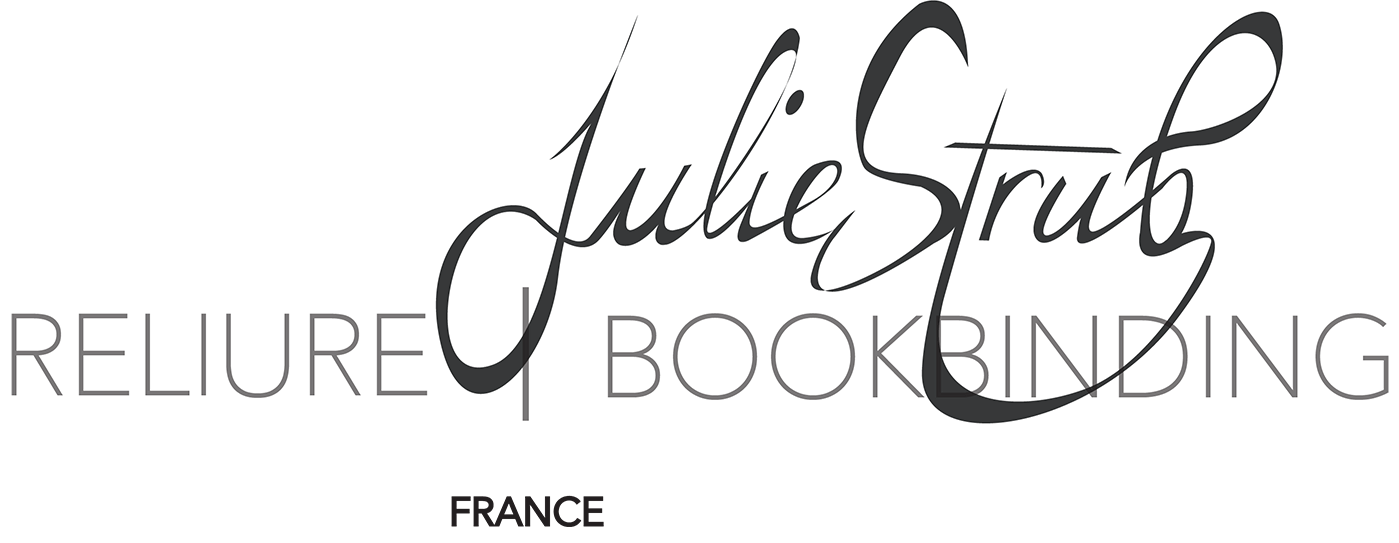 Un logo noir et blanc pour la reliure en France