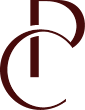 Logotipo da Clínica Pietà, monograma estilizado em tom bordô com as letras P e C entrelaçadas sobre fundo branco.